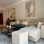Διαμέρισμα West-facing Penthouse Roof Terrace Overlooking Pool Walk To Tennis And Golf Εστεπόνα