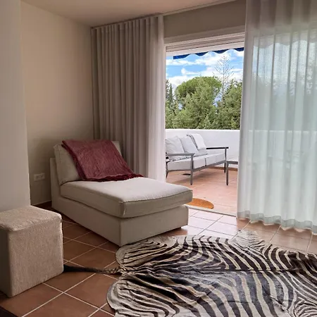 West-facing Penthouse Roof Terrace Overlooking Pool Walk To Tennis And Golf In Benavista *